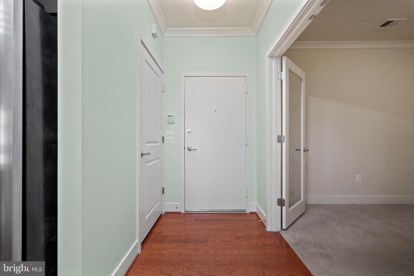 815 N PATRICK ST #106, ALEXANDRIA, Virginia 22314, 2 Bedrooms Bedrooms, ,1 BathroomBathrooms,Residential,For sale,815 N PATRICK ST #106,VAAX2044776 MLS # VAAX2044776