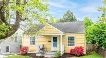 1210 MERIWETHER ST, CHARLOTTESVILLE, Virginia 22902, 2 Bedrooms Bedrooms, ,1 BathroomBathrooms,Residential,For sale,1210 MERIWETHER ST,663913 MLS # 663913