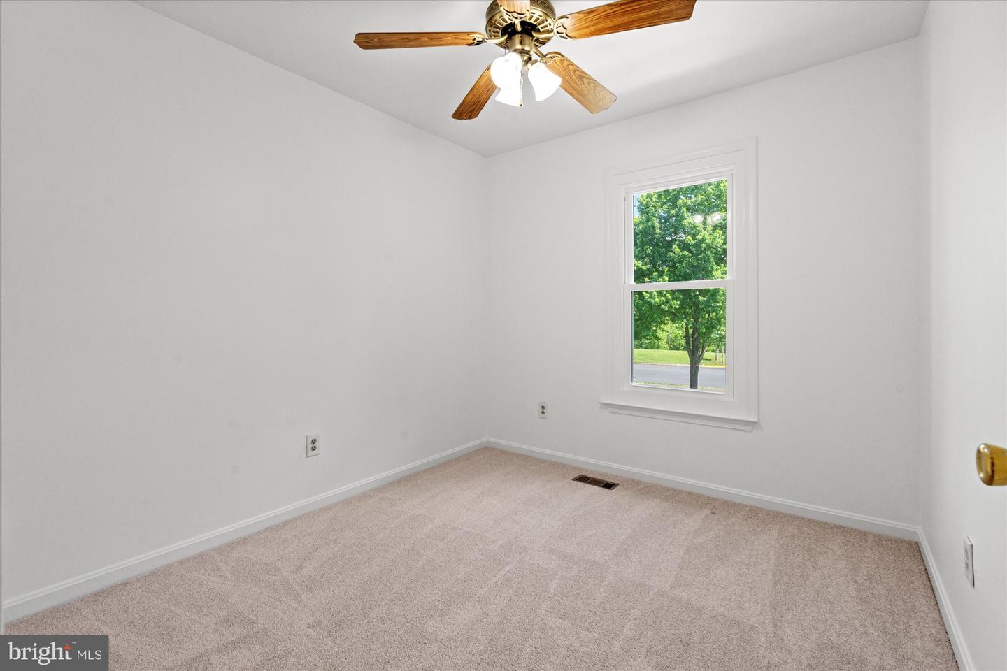 7232 CHERWELL LN, ALEXANDRIA, Virginia 22315, 3 Bedrooms Bedrooms, ,2 BathroomsBathrooms,Residential,For sale,7232 CHERWELL LN,VAFX2237898 MLS # VAFX2237898