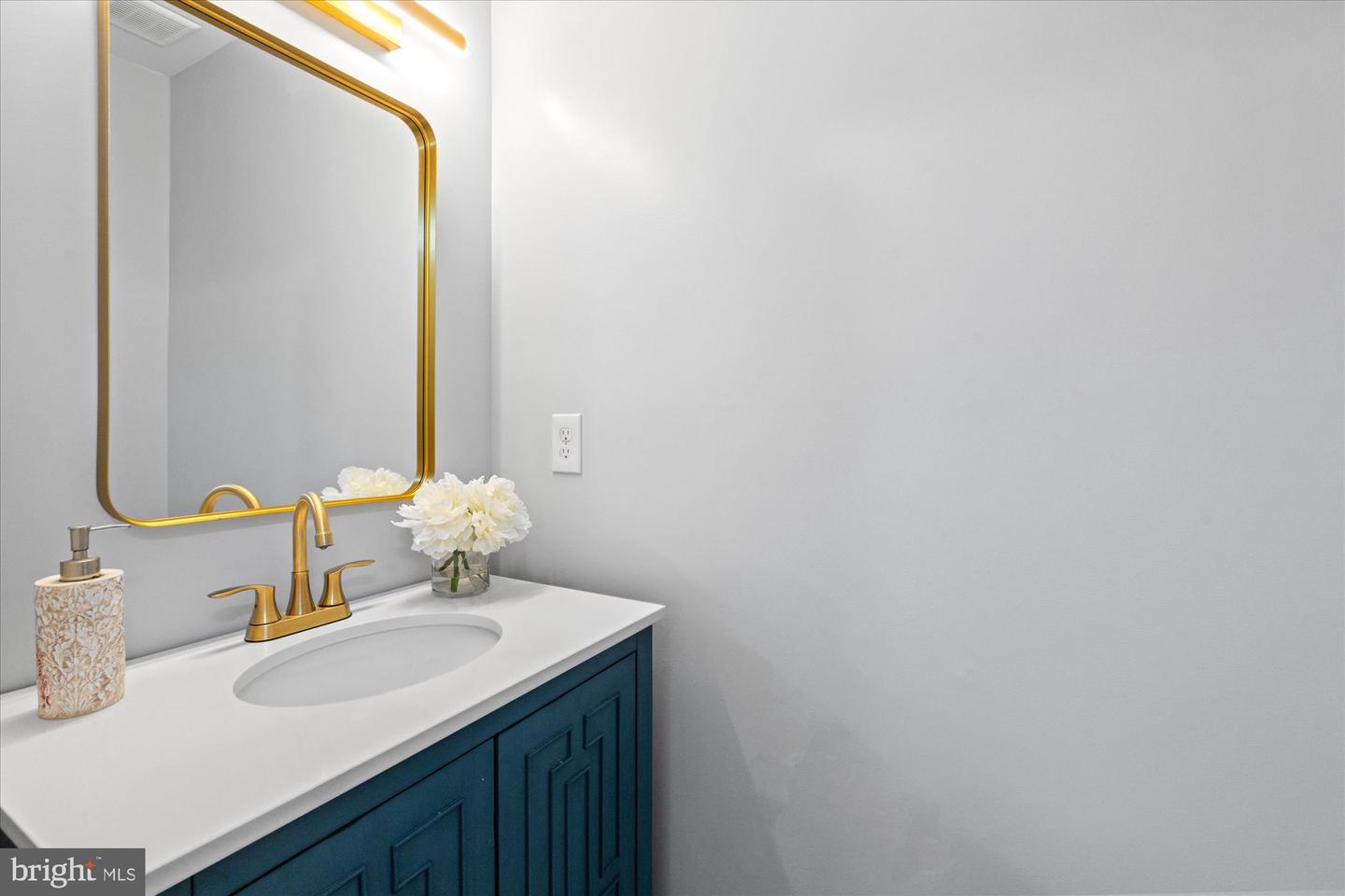 7232 CHERWELL LN, ALEXANDRIA, Virginia 22315, 3 Bedrooms Bedrooms, ,2 BathroomsBathrooms,Residential,For sale,7232 CHERWELL LN,VAFX2237898 MLS # VAFX2237898