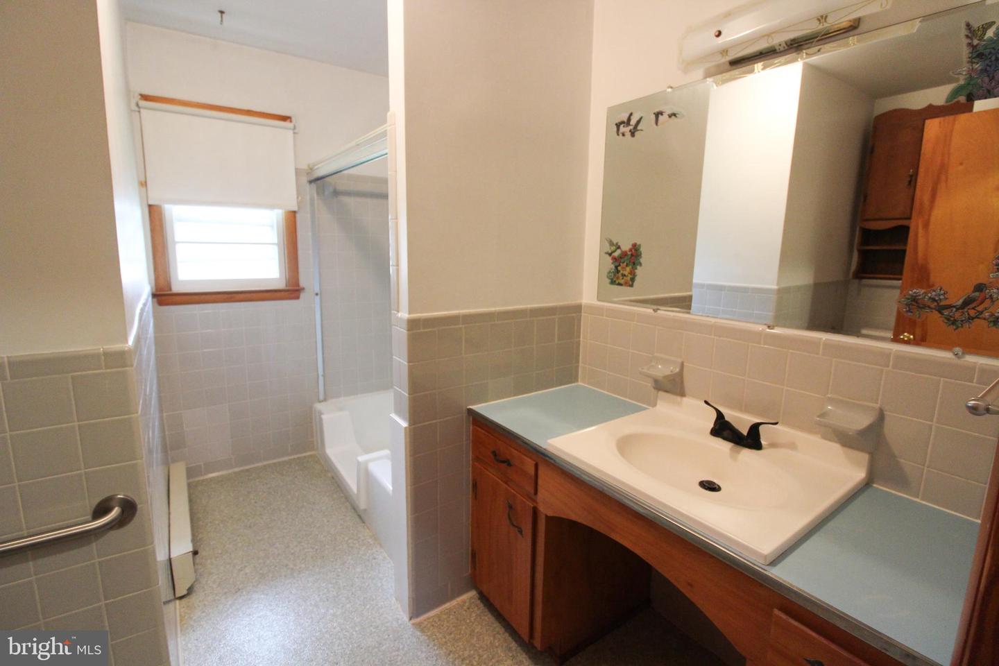 5110 DOGWOOD DR, MOUNT JACKSON, Virginia 22842, 3 Bedrooms Bedrooms, ,1 BathroomBathrooms,Residential,For sale,5110 DOGWOOD DR,VASH2011316 MLS # VASH2011316