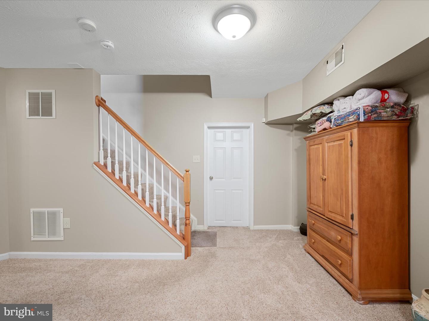 114 NEW MARKET DR, STEPHENS CITY, Virginia 22655, 4 Bedrooms Bedrooms, ,3 BathroomsBathrooms,Residential,For sale,114 NEW MARKET DR,VAFV2033816 MLS # VAFV2033816