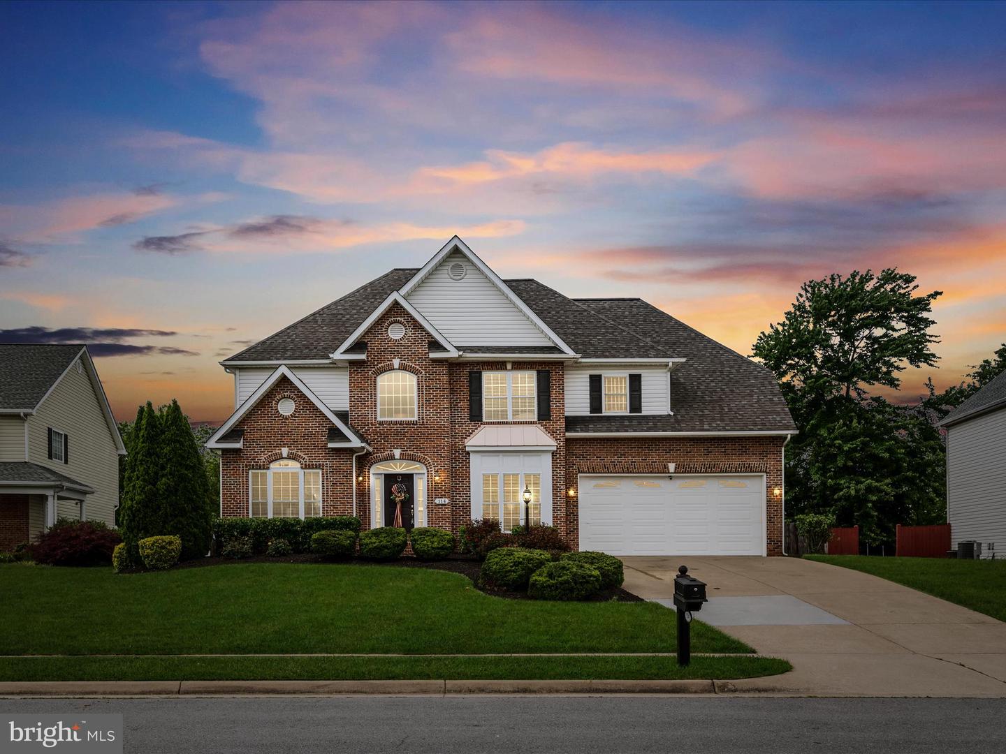 114 NEW MARKET DR, STEPHENS CITY, Virginia 22655, 4 Bedrooms Bedrooms, ,3 BathroomsBathrooms,Residential,For sale,114 NEW MARKET DR,VAFV2033816 MLS # VAFV2033816
