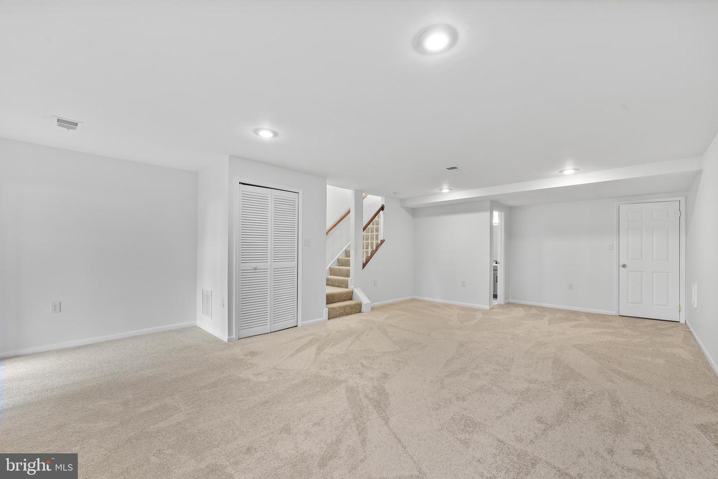 21178 WINDING BROOK SQ, ASHBURN, Virginia 20147, 3 Bedrooms Bedrooms, ,2 BathroomsBathrooms,Residential,For sale,21178 WINDING BROOK SQ,VALO2095336 MLS # VALO2095336