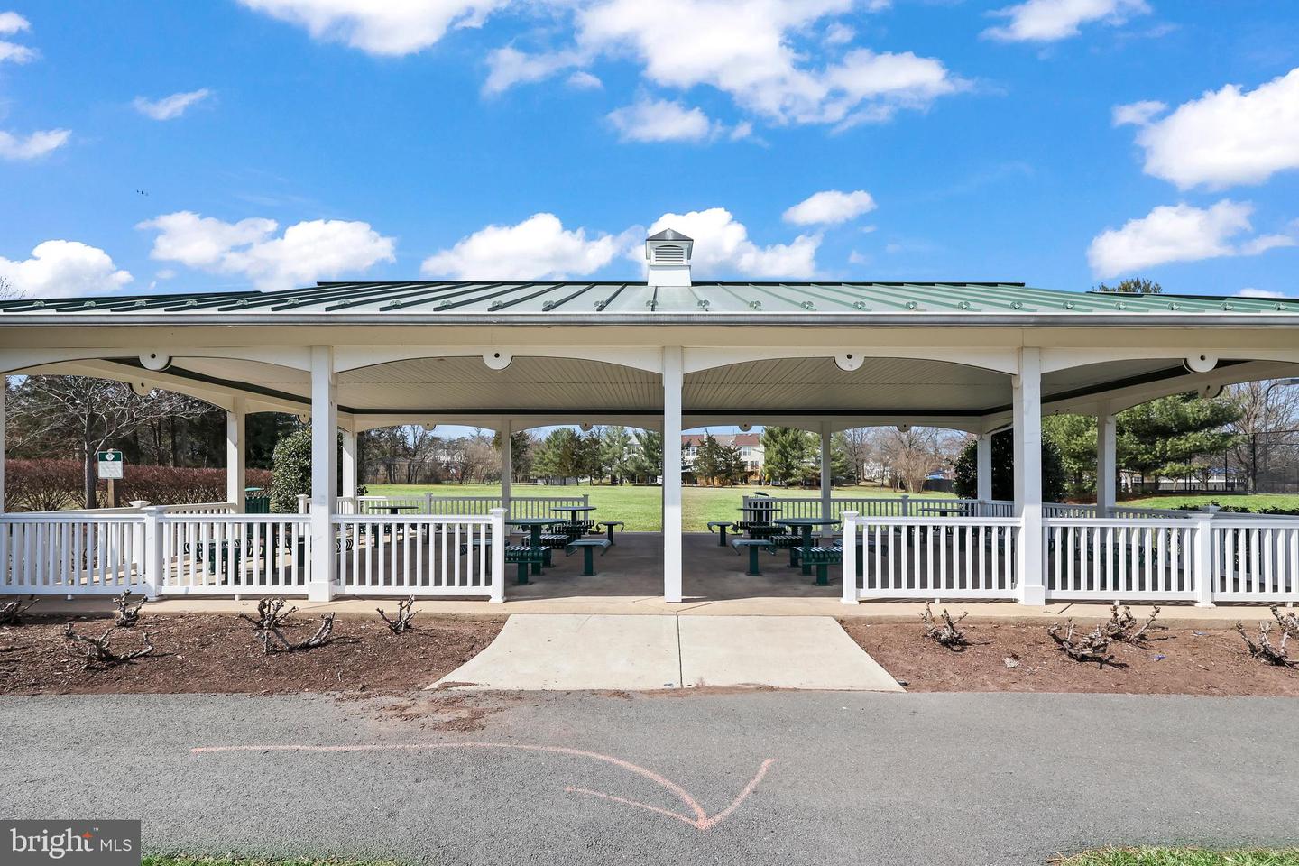 21178 WINDING BROOK SQ, ASHBURN, Virginia 20147, 3 Bedrooms Bedrooms, ,2 BathroomsBathrooms,Residential,For sale,21178 WINDING BROOK SQ,VALO2095336 MLS # VALO2095336