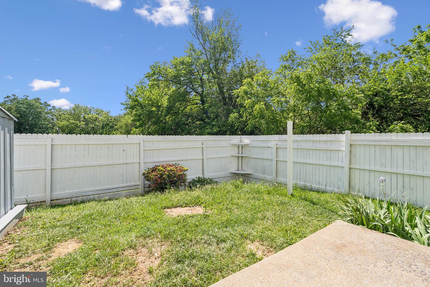 8598 ASHBY CT, MARSHALL, Virginia 20115, 3 Bedrooms Bedrooms, ,2 BathroomsBathrooms,Residential,For sale,8598 ASHBY CT,VAFQ2016442 MLS # VAFQ2016442