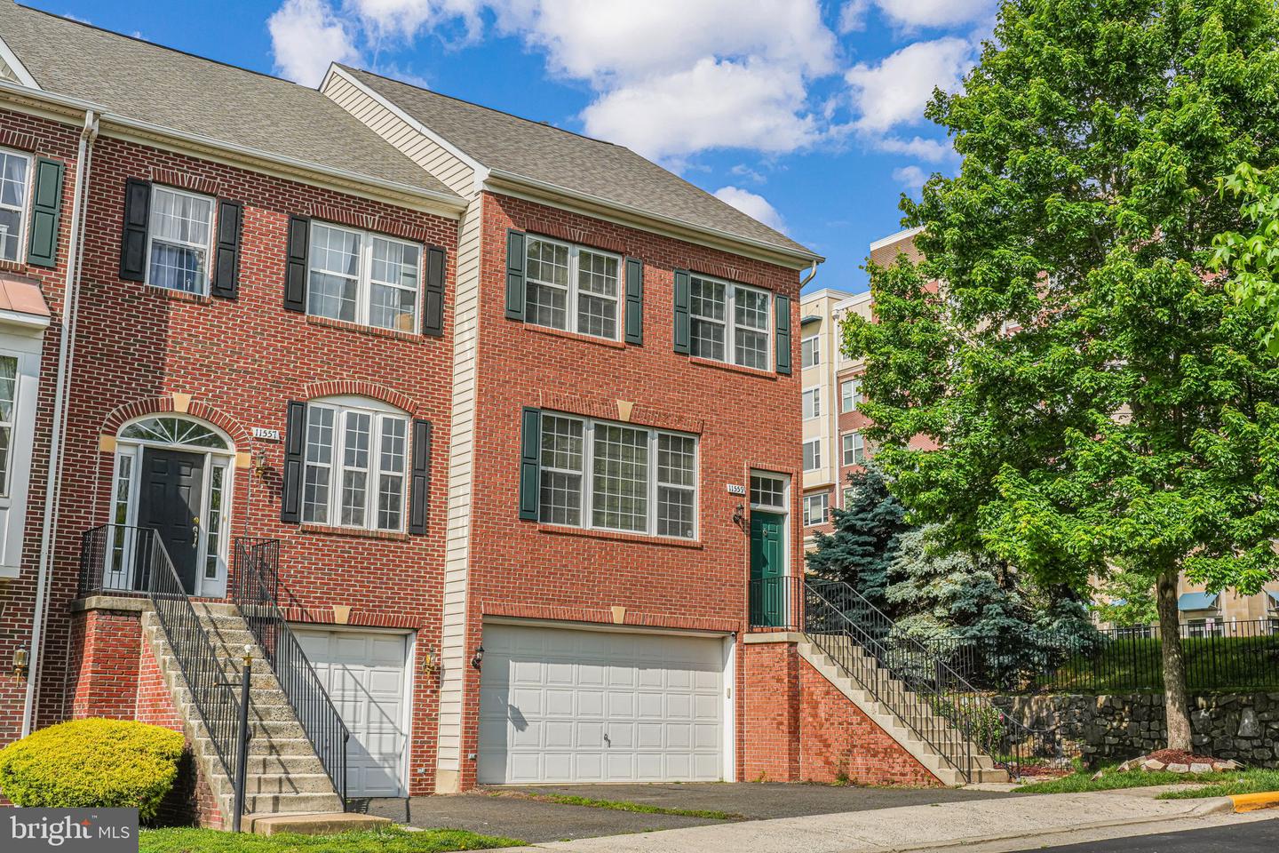 11559 CAVALIER LANDING CT, FAIRFAX, Virginia 22030, 3 Bedrooms Bedrooms, ,3 BathroomsBathrooms,Residential,For sale,11559 CAVALIER LANDING CT,VAFX2237818 MLS # VAFX2237818