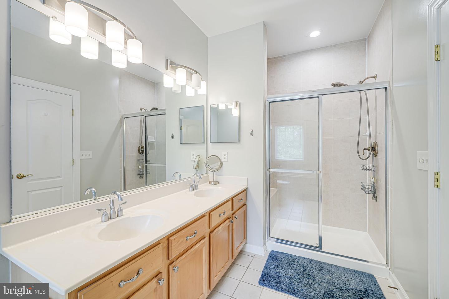 11559 CAVALIER LANDING CT, FAIRFAX, Virginia 22030, 3 Bedrooms Bedrooms, ,3 BathroomsBathrooms,Residential,For sale,11559 CAVALIER LANDING CT,VAFX2237818 MLS # VAFX2237818