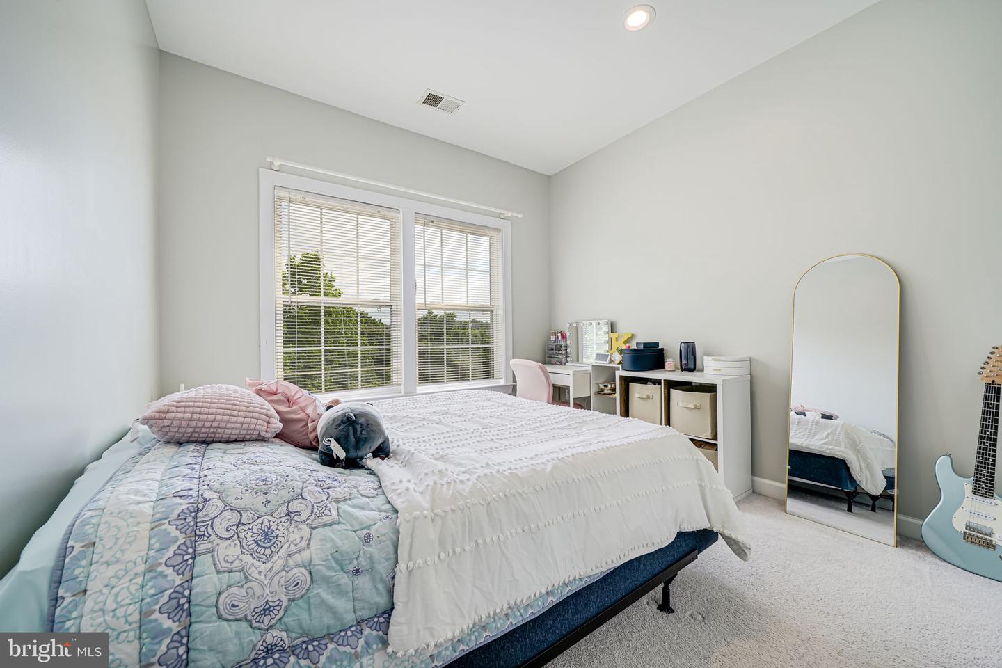 11559 CAVALIER LANDING CT, FAIRFAX, Virginia 22030, 3 Bedrooms Bedrooms, ,3 BathroomsBathrooms,Residential,For sale,11559 CAVALIER LANDING CT,VAFX2237818 MLS # VAFX2237818