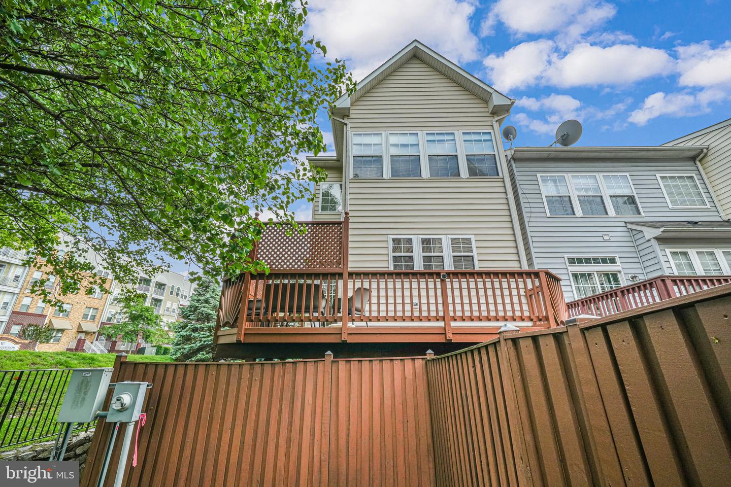 11559 CAVALIER LANDING CT, FAIRFAX, Virginia 22030, 3 Bedrooms Bedrooms, ,3 BathroomsBathrooms,Residential,For sale,11559 CAVALIER LANDING CT,VAFX2237818 MLS # VAFX2237818