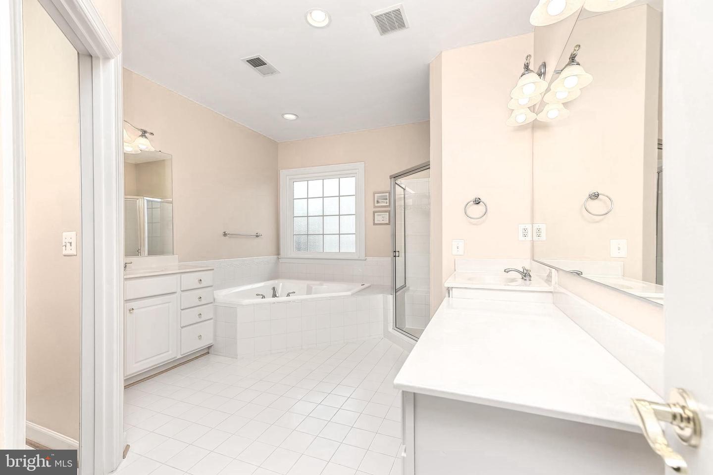 43656 PIERPOINT TER, LEESBURG, Virginia 20176, 5 Bedrooms Bedrooms, ,5 BathroomsBathrooms,Residential,For sale,43656 PIERPOINT TER,VALO2095240 MLS # VALO2095240