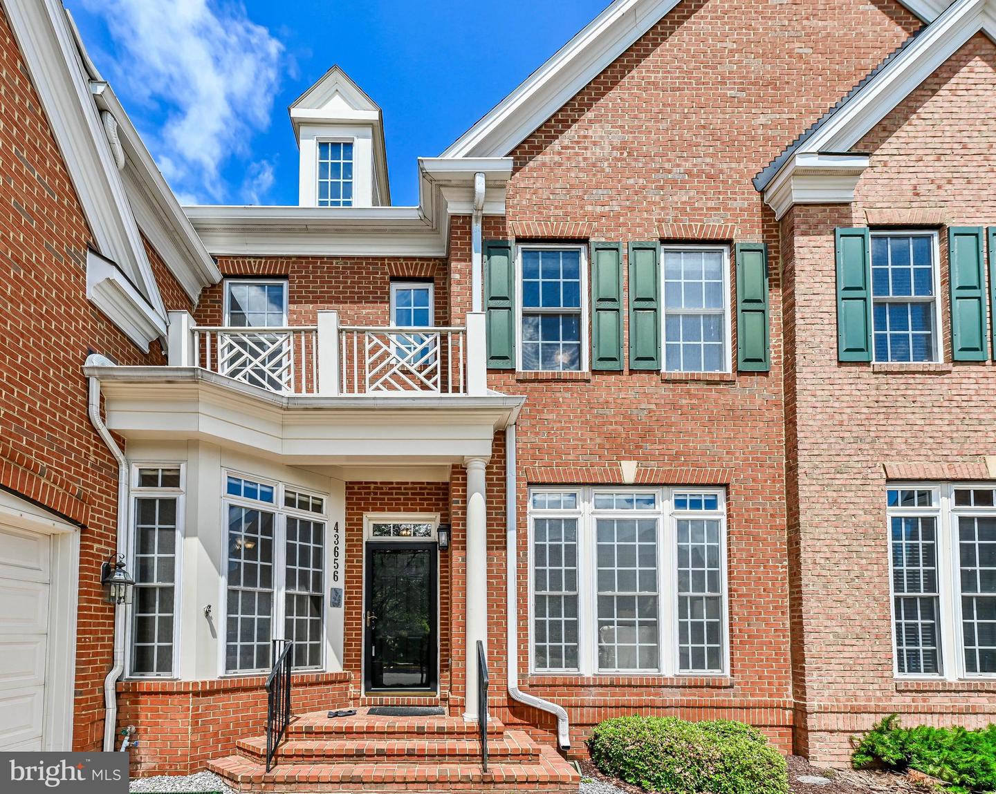 43656 PIERPOINT TER, LEESBURG, Virginia 20176, 5 Bedrooms Bedrooms, ,5 BathroomsBathrooms,Residential,For sale,43656 PIERPOINT TER,VALO2095240 MLS # VALO2095240