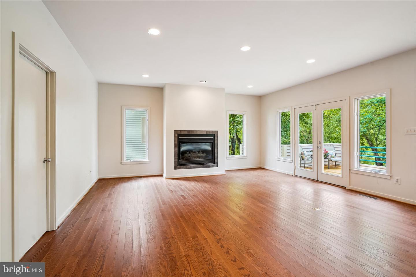 1145 WATER POINTE LN, RESTON, Virginia 20194, 4 Bedrooms Bedrooms, ,3 BathroomsBathrooms,Residential,For sale,1145 WATER POINTE LN,VAFX2237952 MLS # VAFX2237952