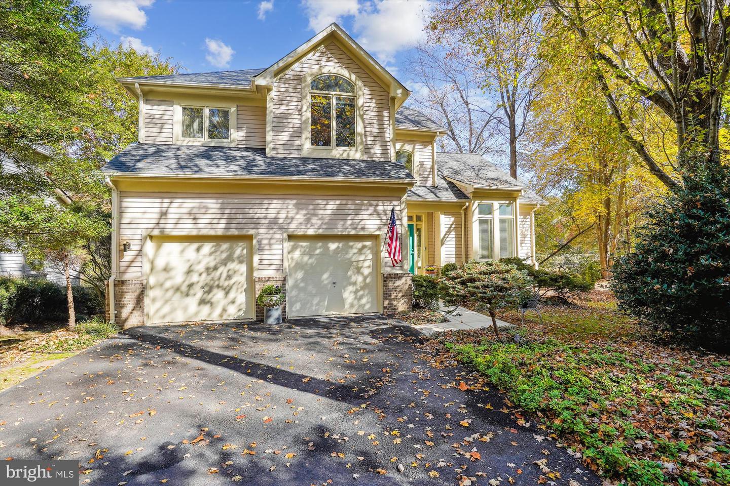1145 WATER POINTE LN, RESTON, Virginia 20194, 4 Bedrooms Bedrooms, ,3 BathroomsBathrooms,Residential,For sale,1145 WATER POINTE LN,VAFX2237952 MLS # VAFX2237952