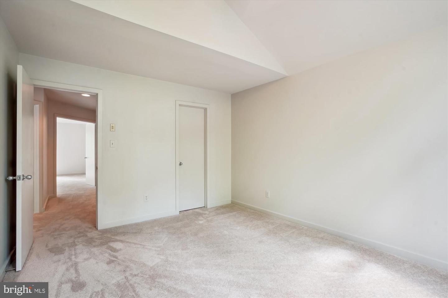 1145 WATER POINTE LN, RESTON, Virginia 20194, 4 Bedrooms Bedrooms, ,3 BathroomsBathrooms,Residential,For sale,1145 WATER POINTE LN,VAFX2237952 MLS # VAFX2237952
