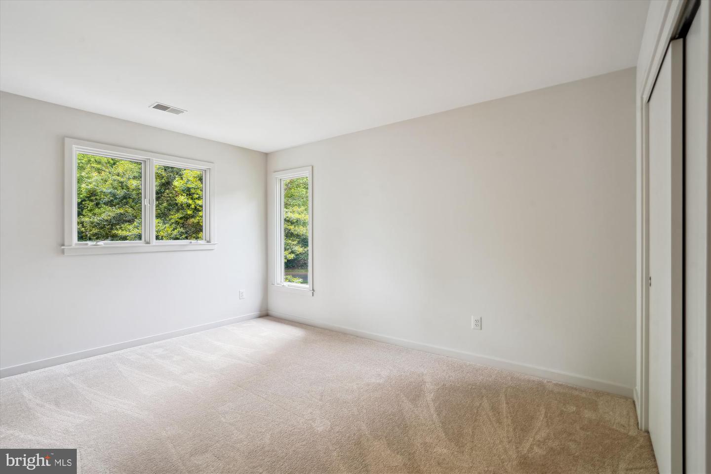 1145 WATER POINTE LN, RESTON, Virginia 20194, 4 Bedrooms Bedrooms, ,3 BathroomsBathrooms,Residential,For sale,1145 WATER POINTE LN,VAFX2237952 MLS # VAFX2237952