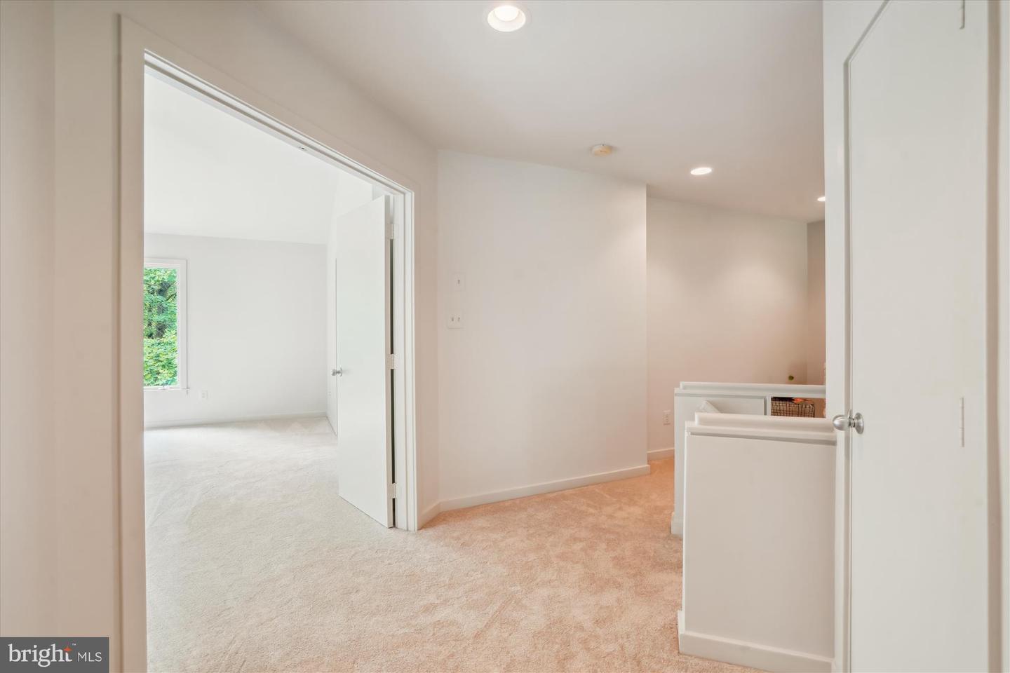 1145 WATER POINTE LN, RESTON, Virginia 20194, 4 Bedrooms Bedrooms, ,3 BathroomsBathrooms,Residential,For sale,1145 WATER POINTE LN,VAFX2237952 MLS # VAFX2237952