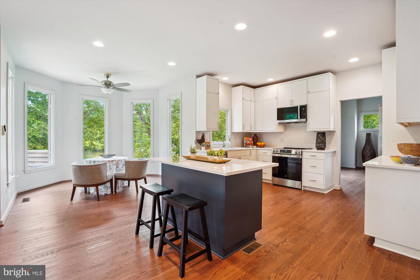 1145 WATER POINTE LN, RESTON, Virginia 20194, 4 Bedrooms Bedrooms, ,3 BathroomsBathrooms,Residential,For sale,1145 WATER POINTE LN,VAFX2237952 MLS # VAFX2237952
