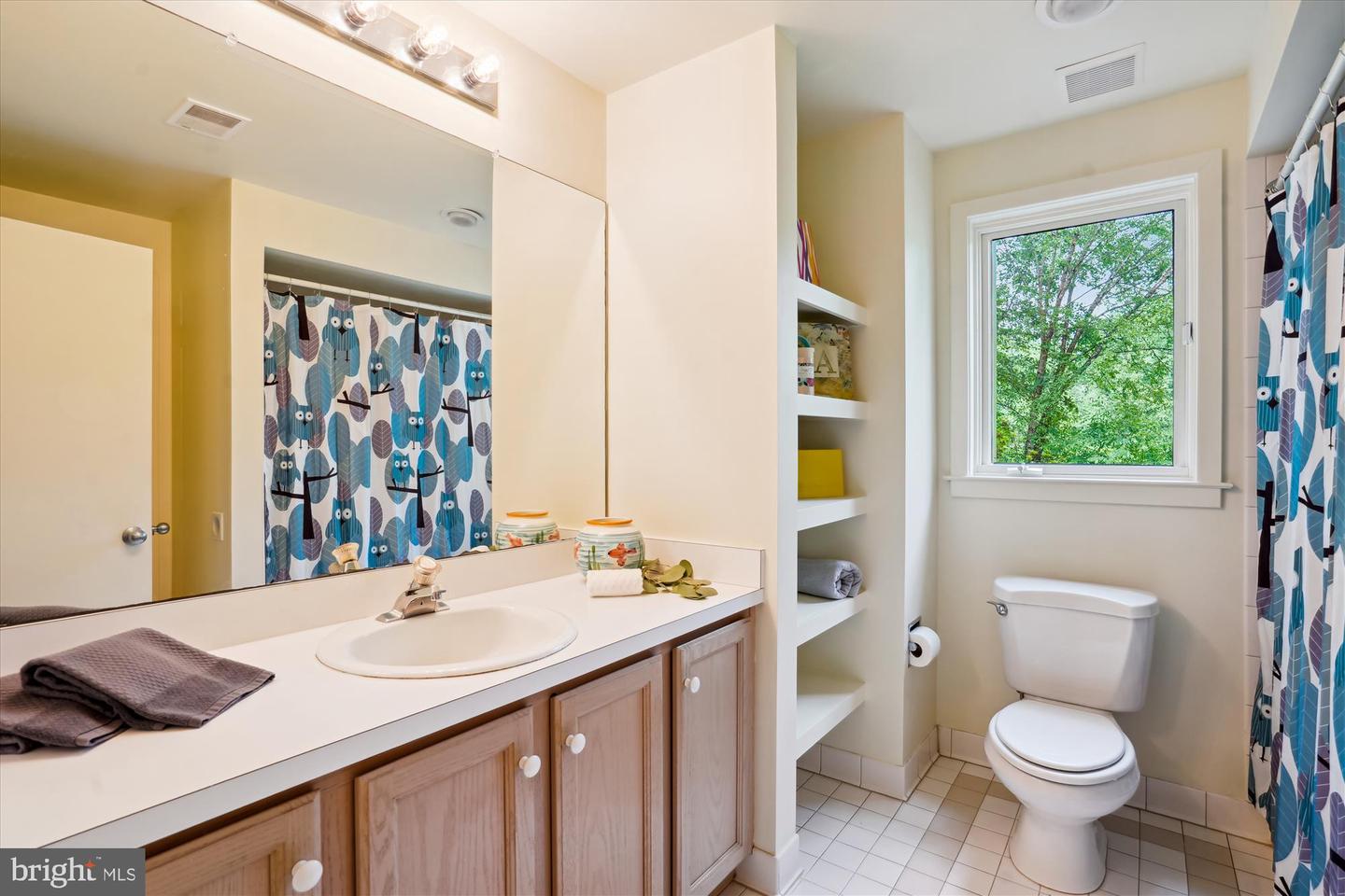 1145 WATER POINTE LN, RESTON, Virginia 20194, 4 Bedrooms Bedrooms, ,3 BathroomsBathrooms,Residential,For sale,1145 WATER POINTE LN,VAFX2237952 MLS # VAFX2237952