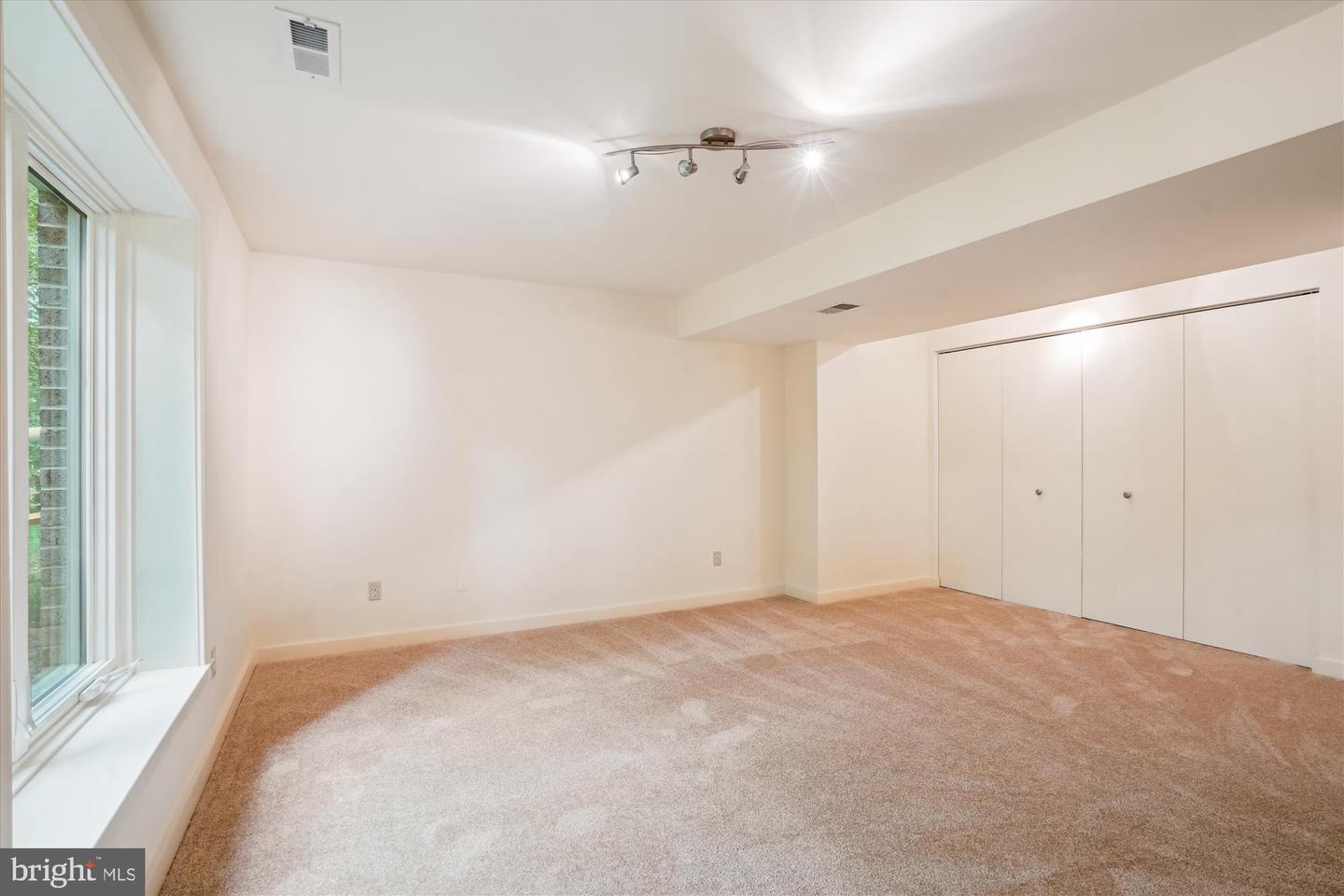 1145 WATER POINTE LN, RESTON, Virginia 20194, 4 Bedrooms Bedrooms, ,3 BathroomsBathrooms,Residential,For sale,1145 WATER POINTE LN,VAFX2237952 MLS # VAFX2237952