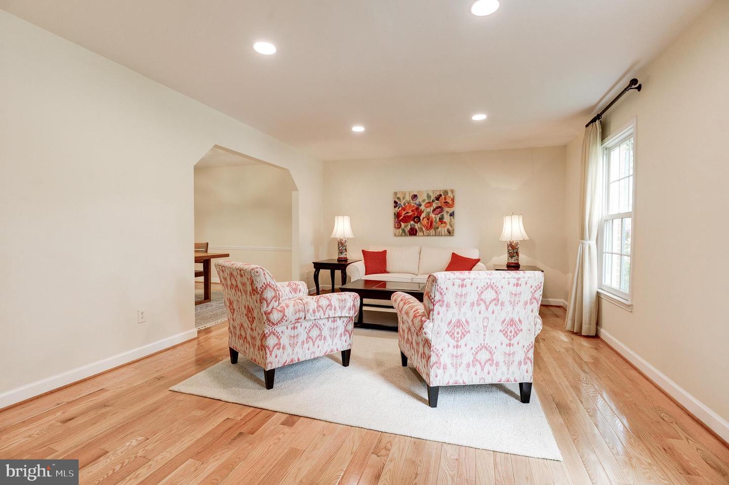9504 BROOME CT, VIENNA, Virginia 22182, 5 Bedrooms Bedrooms, ,3 BathroomsBathrooms,Residential,For sale,9504 BROOME CT,VAFX2238074 MLS # VAFX2238074