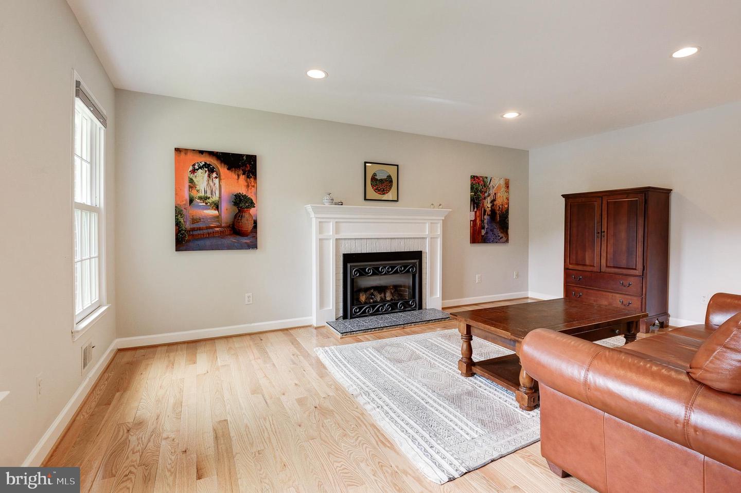 9504 BROOME CT, VIENNA, Virginia 22182, 5 Bedrooms Bedrooms, ,3 BathroomsBathrooms,Residential,For sale,9504 BROOME CT,VAFX2238074 MLS # VAFX2238074