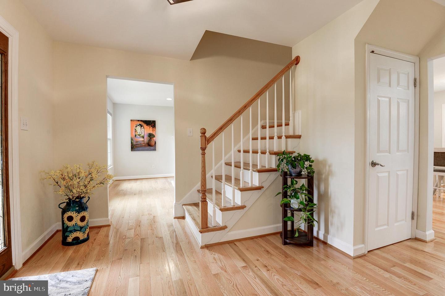 9504 BROOME CT, VIENNA, Virginia 22182, 5 Bedrooms Bedrooms, ,3 BathroomsBathrooms,Residential,For sale,9504 BROOME CT,VAFX2238074 MLS # VAFX2238074