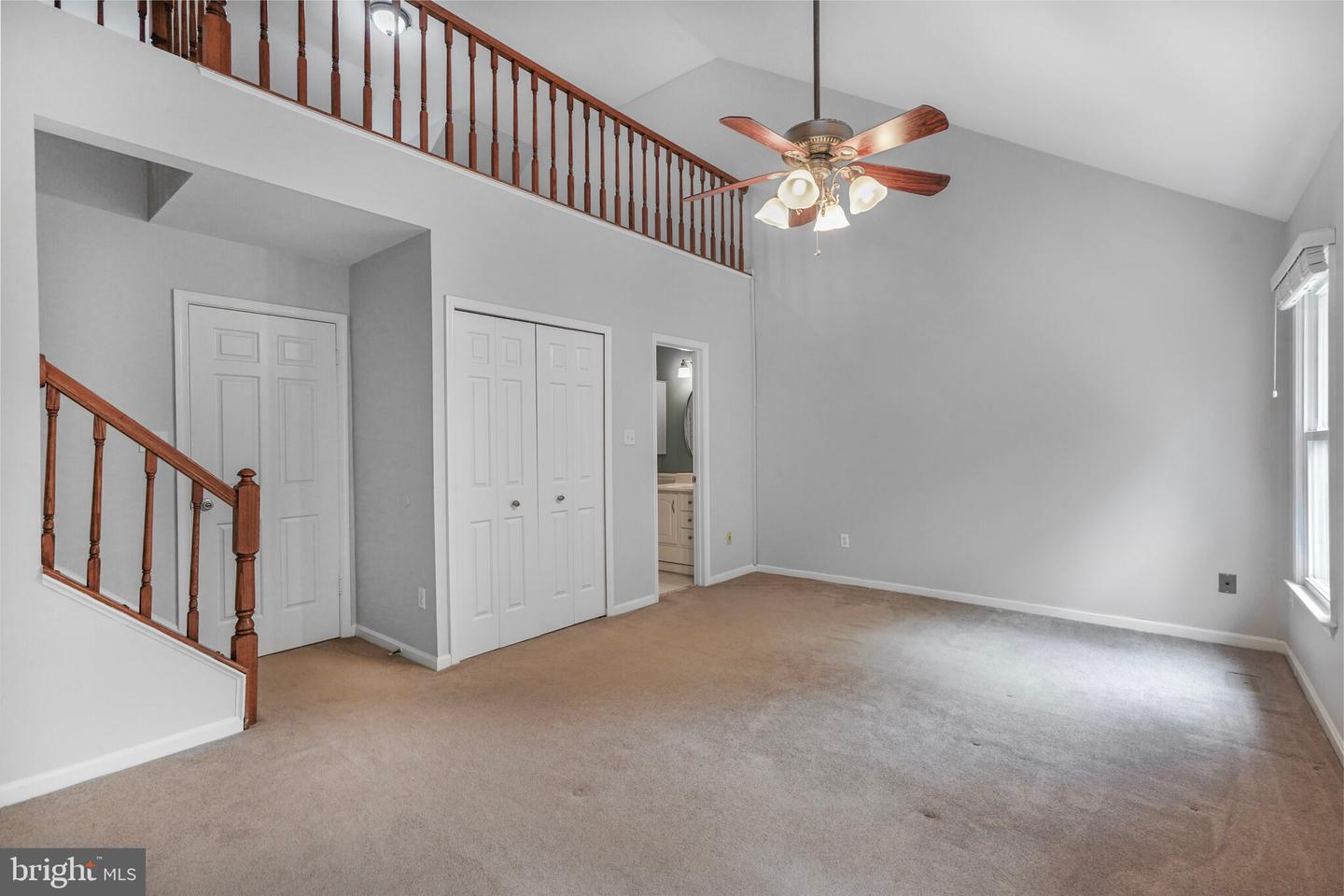 7228 LENSFIELD CT, ALEXANDRIA, Virginia 22315, 3 Bedrooms Bedrooms, ,3 BathroomsBathrooms,Residential,For sale,7228 LENSFIELD CT,VAFX2238076 MLS # VAFX2238076
