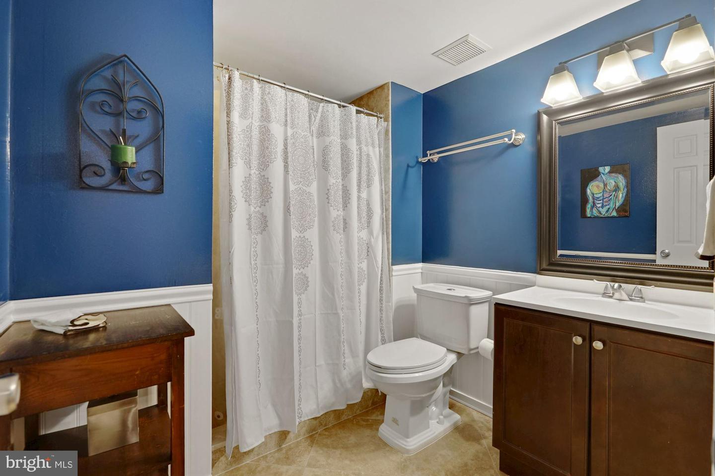 7228 LENSFIELD CT, ALEXANDRIA, Virginia 22315, 3 Bedrooms Bedrooms, ,3 BathroomsBathrooms,Residential,For sale,7228 LENSFIELD CT,VAFX2238076 MLS # VAFX2238076
