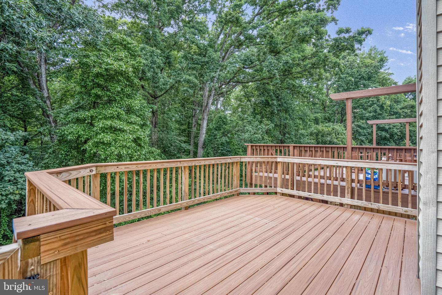 7228 LENSFIELD CT, ALEXANDRIA, Virginia 22315, 3 Bedrooms Bedrooms, ,3 BathroomsBathrooms,Residential,For sale,7228 LENSFIELD CT,VAFX2238076 MLS # VAFX2238076