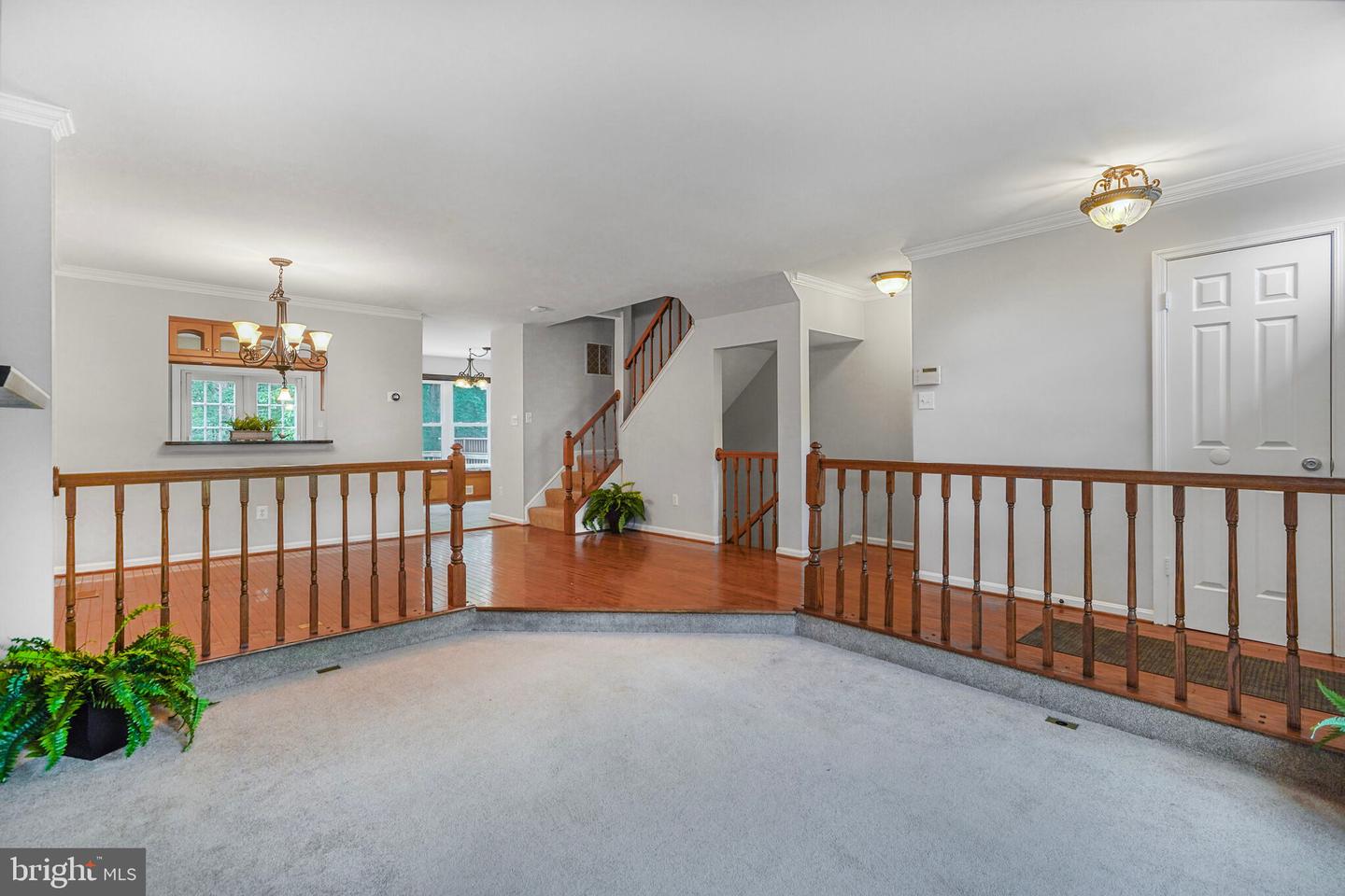 7228 LENSFIELD CT, ALEXANDRIA, Virginia 22315, 3 Bedrooms Bedrooms, ,3 BathroomsBathrooms,Residential,For sale,7228 LENSFIELD CT,VAFX2238076 MLS # VAFX2238076