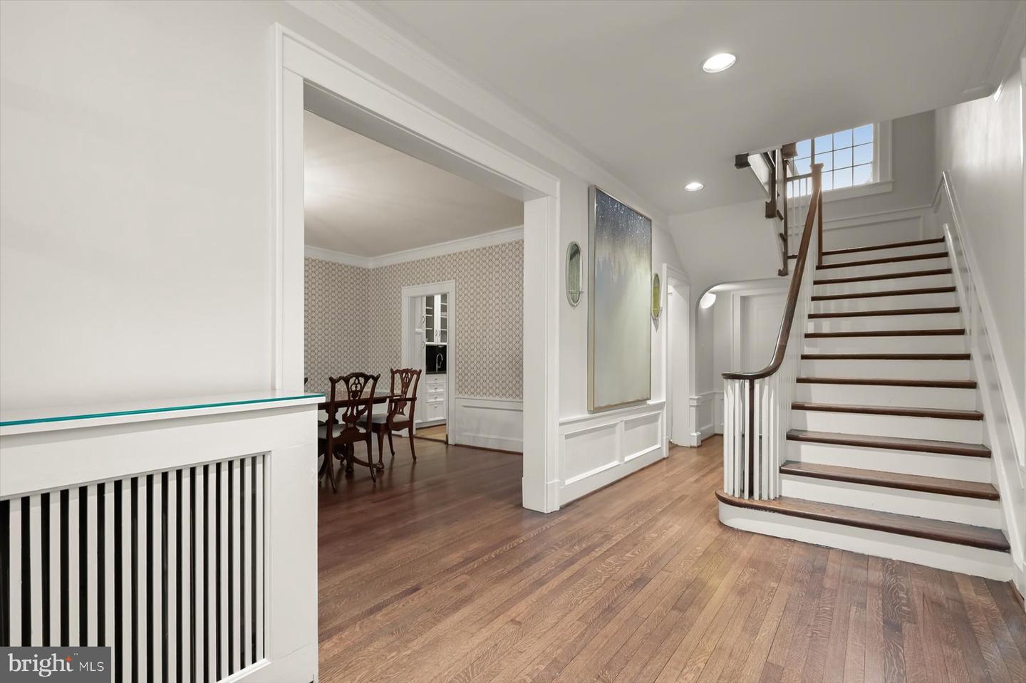2720 35TH PL NW, WASHINGTON, District Of Columbia 20007, 6 Bedrooms Bedrooms, ,5 BathroomsBathrooms,Residential,For sale,2720 35TH PL NW,DCDC2198656 MLS # DCDC2198656
