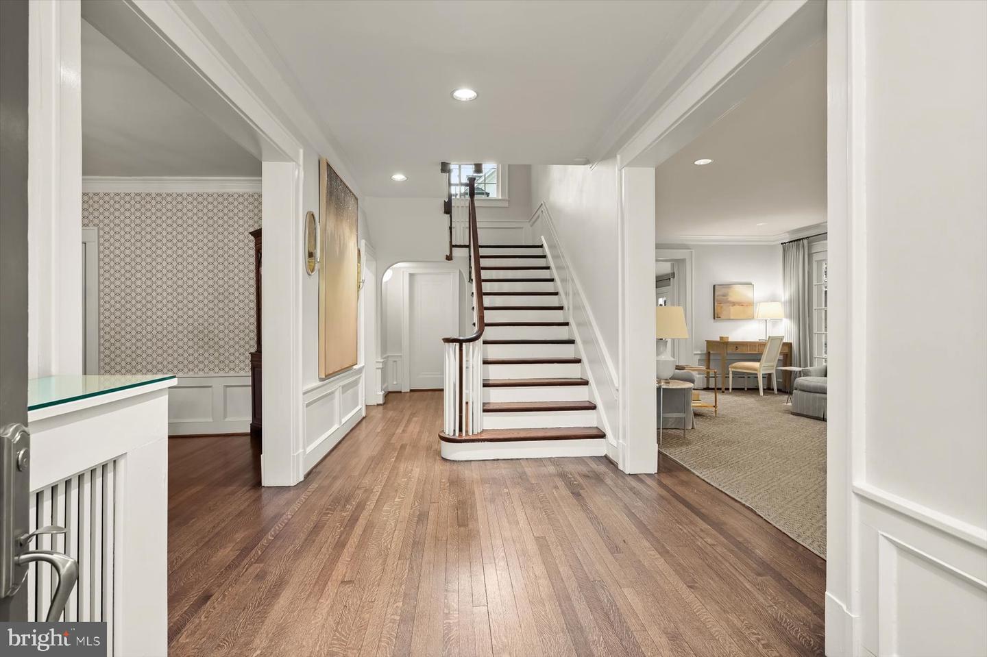 2720 35TH PL NW, WASHINGTON, District Of Columbia 20007, 6 Bedrooms Bedrooms, ,5 BathroomsBathrooms,Residential,For sale,2720 35TH PL NW,DCDC2198656 MLS # DCDC2198656