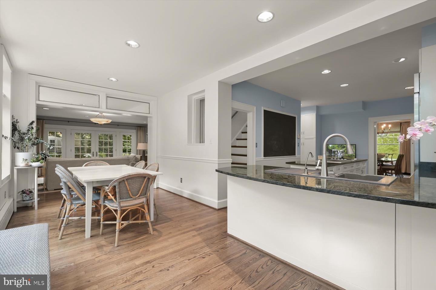 2720 35TH PL NW, WASHINGTON, District Of Columbia 20007, 6 Bedrooms Bedrooms, ,5 BathroomsBathrooms,Residential,For sale,2720 35TH PL NW,DCDC2198656 MLS # DCDC2198656