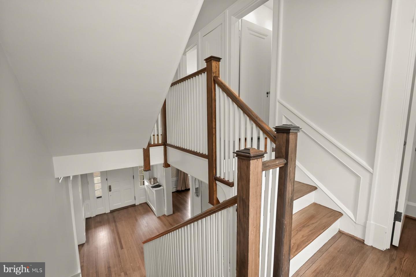 2720 35TH PL NW, WASHINGTON, District Of Columbia 20007, 6 Bedrooms Bedrooms, ,5 BathroomsBathrooms,Residential,For sale,2720 35TH PL NW,DCDC2198656 MLS # DCDC2198656