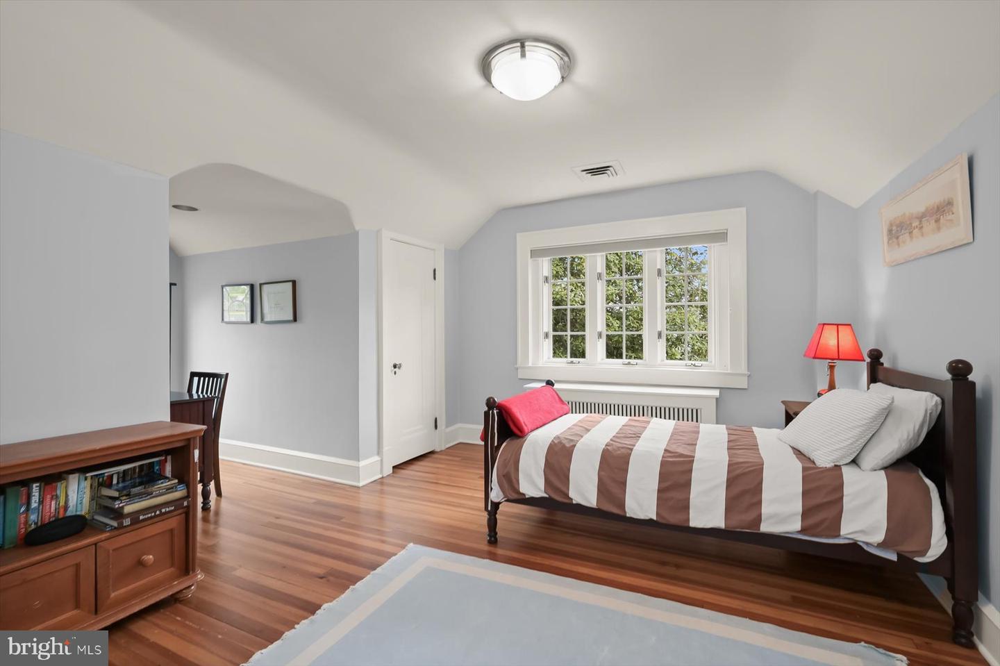 2720 35TH PL NW, WASHINGTON, District Of Columbia 20007, 6 Bedrooms Bedrooms, ,5 BathroomsBathrooms,Residential,For sale,2720 35TH PL NW,DCDC2198656 MLS # DCDC2198656