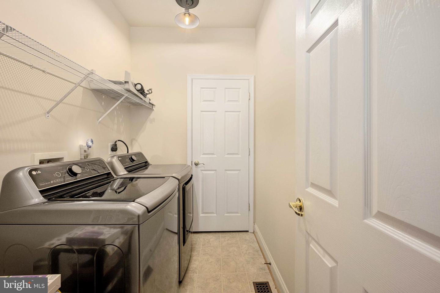 10207 IVERSON AVE, FREDERICKSBURG, Virginia 22407, 3 Bedrooms Bedrooms, ,3 BathroomsBathrooms,Residential,For sale,10207 IVERSON AVE,VASP2032790 MLS # VASP2032790