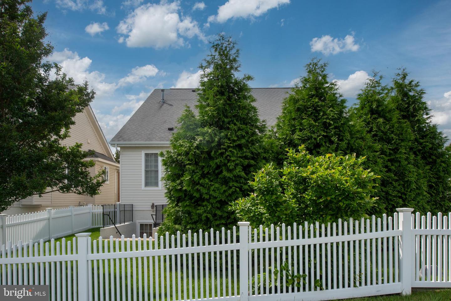 10207 IVERSON AVE, FREDERICKSBURG, Virginia 22407, 3 Bedrooms Bedrooms, ,3 BathroomsBathrooms,Residential,For sale,10207 IVERSON AVE,VASP2032790 MLS # VASP2032790