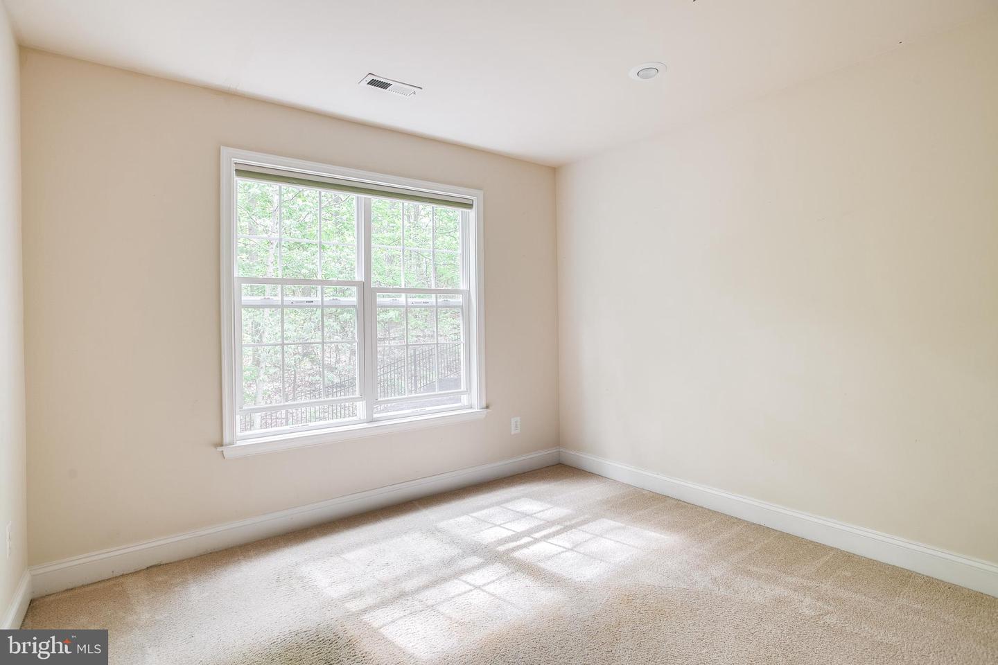 7140 BARRY RD, ALEXANDRIA, Virginia 22315, 5 Bedrooms Bedrooms, ,5 BathroomsBathrooms,Residential,For sale,7140 BARRY RD,VAFX2238200 MLS # VAFX2238200