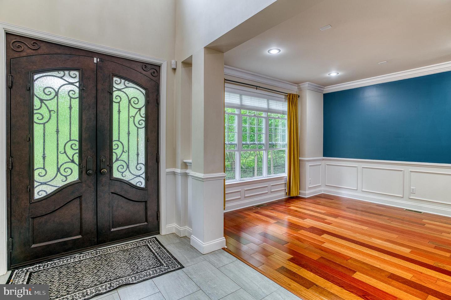 7140 BARRY RD, ALEXANDRIA, Virginia 22315, 5 Bedrooms Bedrooms, ,5 BathroomsBathrooms,Residential,For sale,7140 BARRY RD,VAFX2238200 MLS # VAFX2238200