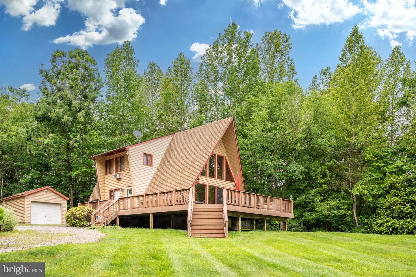 3477 ELK CREEK RD, MINERAL, Virginia 23117, 3 Bedrooms Bedrooms, ,2 BathroomsBathrooms,Residential,For sale,3477 ELK CREEK RD,VALA2007772 MLS # VALA2007772