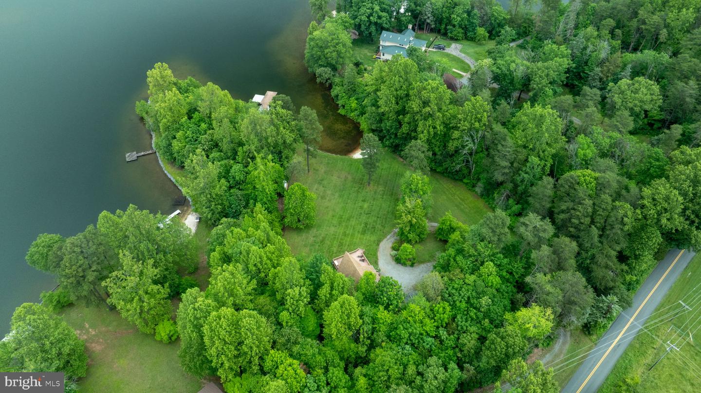 3477 ELK CREEK RD, MINERAL, Virginia 23117, 3 Bedrooms Bedrooms, ,2 BathroomsBathrooms,Residential,For sale,3477 ELK CREEK RD,VALA2007772 MLS # VALA2007772