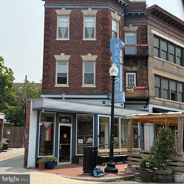 1661 PARK RD NW #403, WASHINGTON, District Of Columbia 20010, 1 Bedroom Bedrooms, ,1 BathroomBathrooms,Residential,For sale,1661 PARK RD NW #403,DCDC2198726 MLS # DCDC2198726