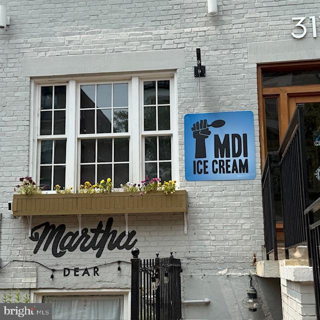 1661 PARK RD NW #403, WASHINGTON, District Of Columbia 20010, 1 Bedroom Bedrooms, ,1 BathroomBathrooms,Residential,For sale,1661 PARK RD NW #403,DCDC2198726 MLS # DCDC2198726