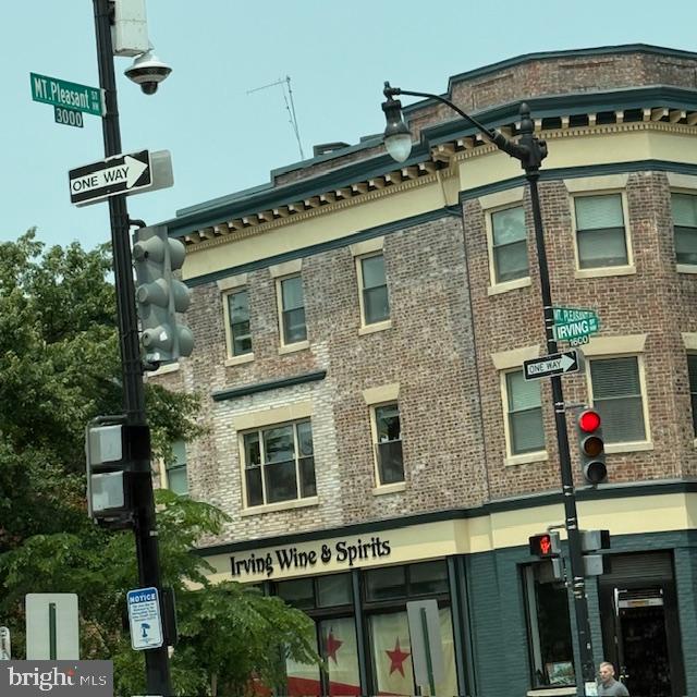 1661 PARK RD NW #403, WASHINGTON, District Of Columbia 20010, 1 Bedroom Bedrooms, ,1 BathroomBathrooms,Residential,For sale,1661 PARK RD NW #403,DCDC2198726 MLS # DCDC2198726