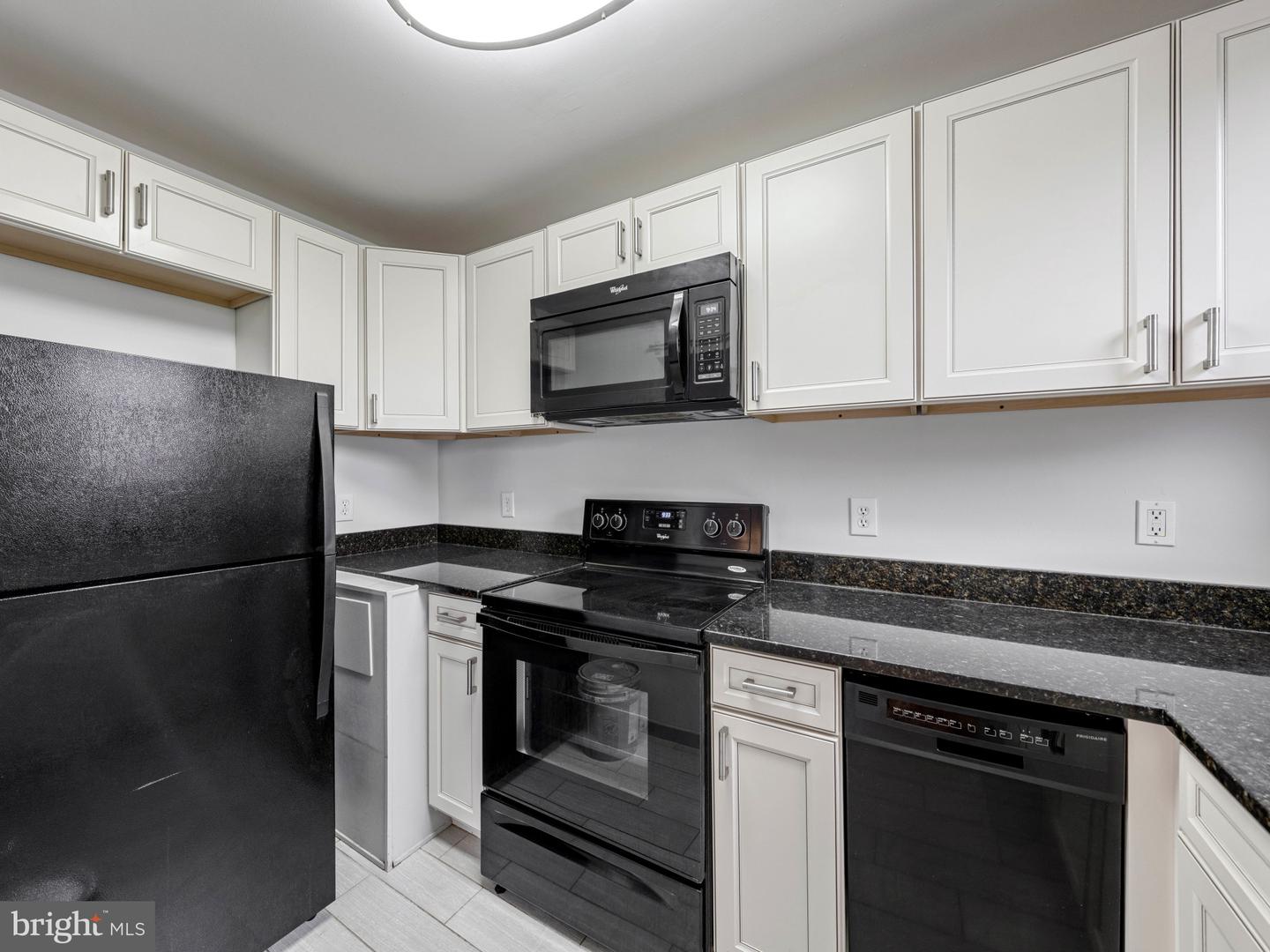 1661 PARK RD NW #403, WASHINGTON, District Of Columbia 20010, 1 Bedroom Bedrooms, ,1 BathroomBathrooms,Residential,For sale,1661 PARK RD NW #403,DCDC2198726 MLS # DCDC2198726