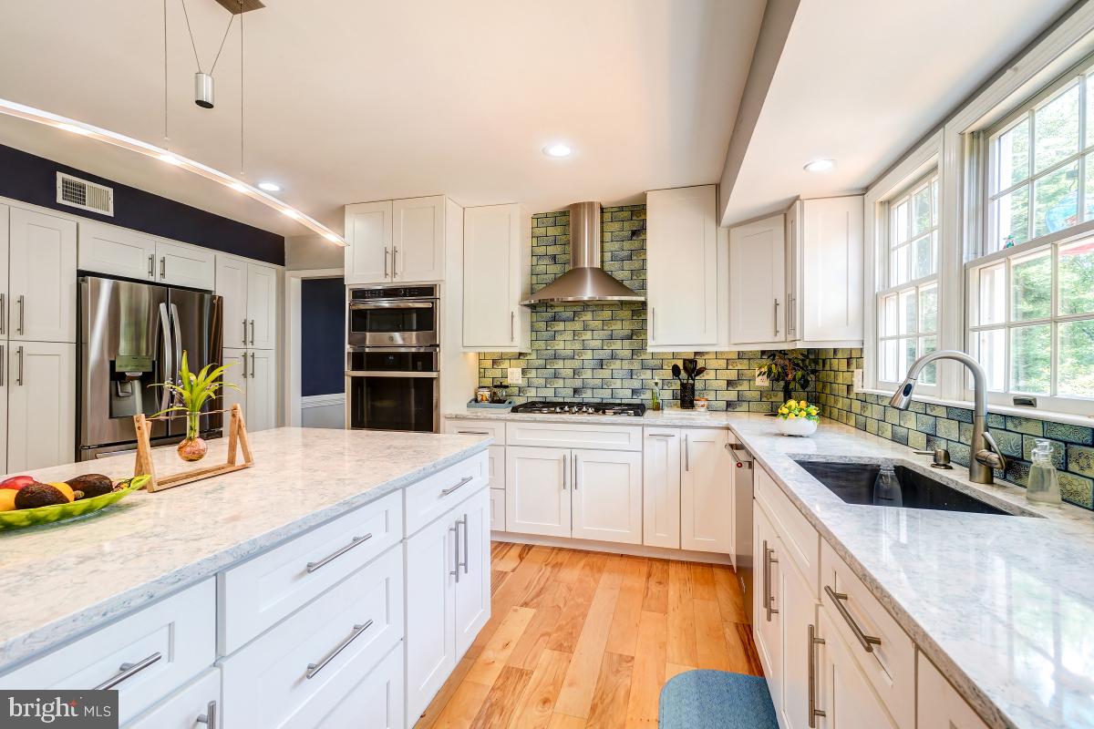 20662 ASHLEAF CT, STERLING, Virginia 20165, 4 Bedrooms Bedrooms, ,3 BathroomsBathrooms,Residential,For sale,20662 ASHLEAF CT,VALO2095436 MLS # VALO2095436