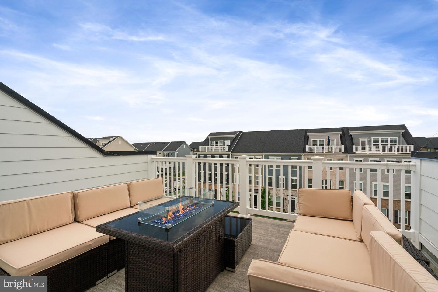 17303 TURNSTONE DR, DUMFRIES, Virginia 22026, 3 Bedrooms Bedrooms, ,3 BathroomsBathrooms,Residential,For sale,17303 TURNSTONE DR,VAPW2093792 MLS # VAPW2093792