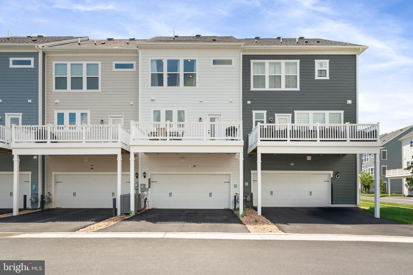 17303 TURNSTONE DR, DUMFRIES, Virginia 22026, 3 Bedrooms Bedrooms, ,3 BathroomsBathrooms,Residential,For sale,17303 TURNSTONE DR,VAPW2093792 MLS # VAPW2093792