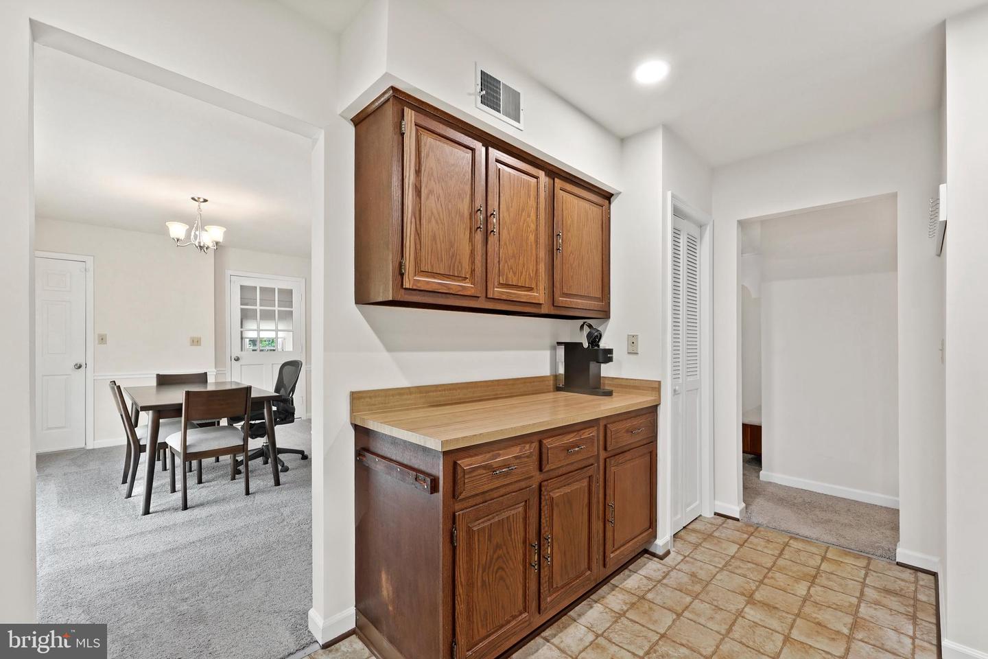 309 CAMDEN DR, FREDERICKSBURG, Virginia 22405, 3 Bedrooms Bedrooms, ,2 BathroomsBathrooms,Residential,For sale,309 CAMDEN DR,VAST2038522 MLS # VAST2038522